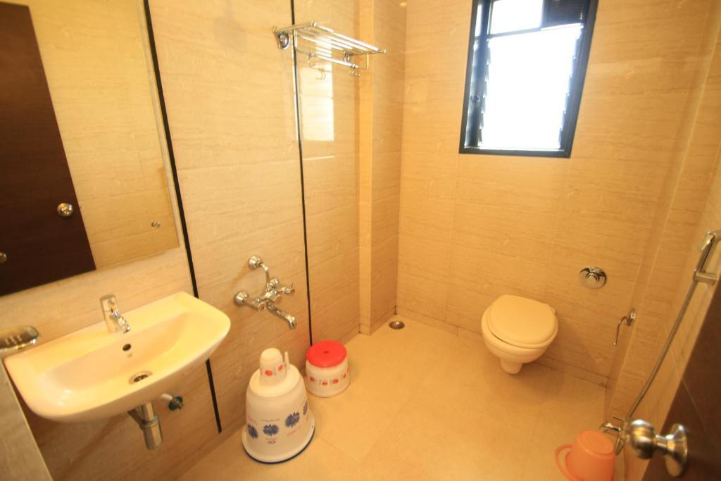 Hotel Sai Smaran Shirdi Quarto foto